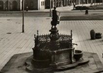 Ringbebauung mit Magdebrunnen